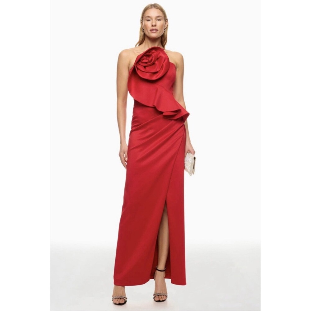 Black Halo Augustina Gown